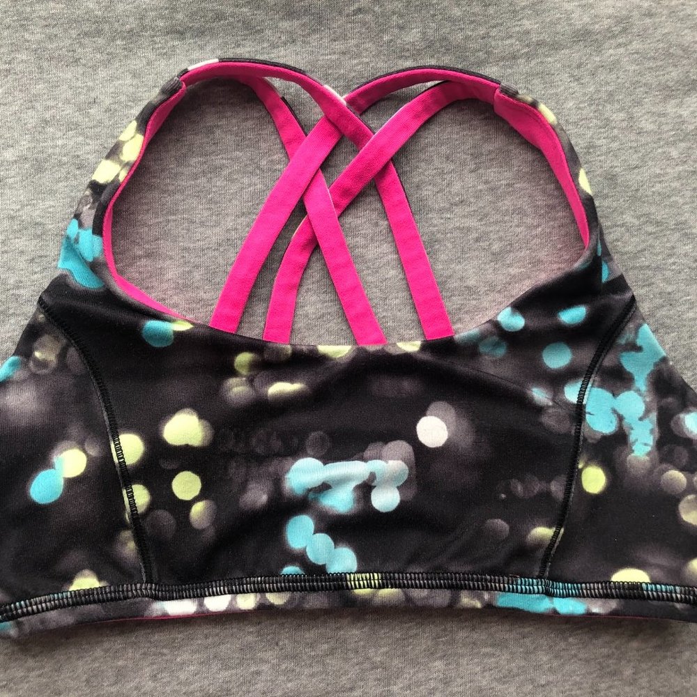 Ivviva Girls size 12 Reversible Sports Bra